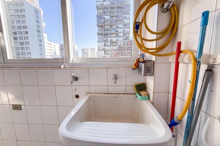 Apartamento à venda com 130m², 3 quartos e 1 vaga Apartamento à venda com 130m², 3 quartos e 1 vagaÁrea de Serviço