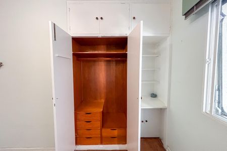 Apartamento à venda com 130m², 3 quartos e 1 vaga Apartamento à venda com 130m², 3 quartos e 1 vagaQuarto 2