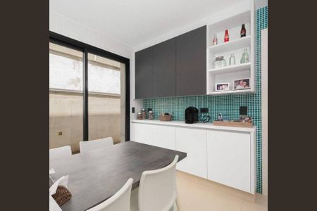 Casa à venda com 496m², 4 quartos e 4 vagas