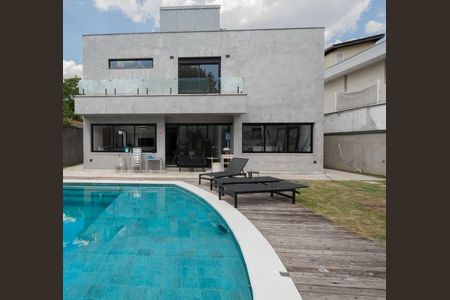 Casa à venda com 496m², 4 quartos e 4 vagas