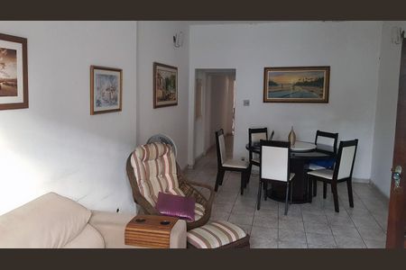 Casa à venda com 182m², 2 quartos e sem vaga