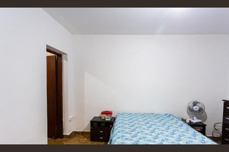 Casa à venda com 240m², 2 quartos e 4 vagas