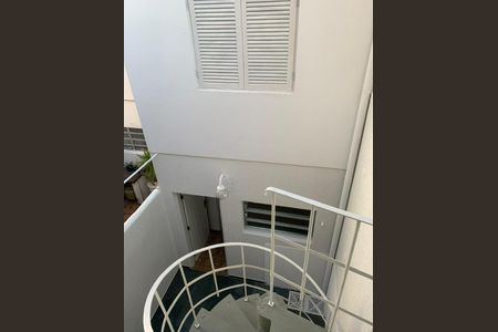 Casa à venda com 120m², 3 quartos e 1 vaga