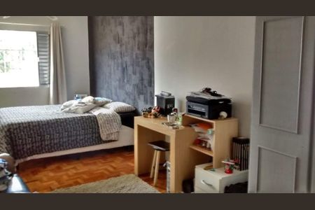 Casa à venda com 168m², 4 quartos e 3 vagas