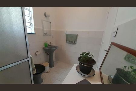 Casa à venda com 155m², 2 quartos e 1 vaga