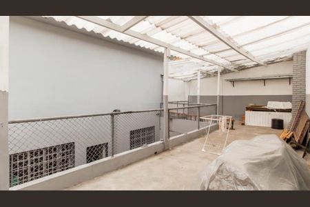 Casa à venda com 230m², 4 quartos e 5 vagas