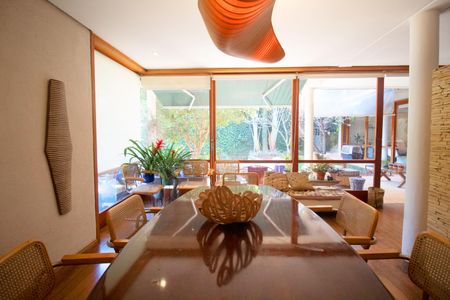 Casa à venda com 451m², 5 quartos e sem vagaSala de Jantar