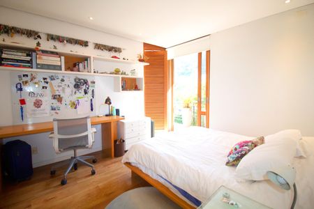 Casa à venda com 451m², 5 quartos e sem vagaSuíte 2