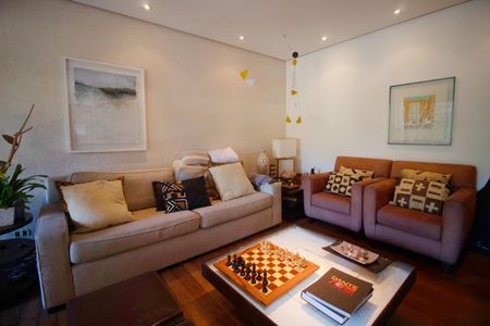 Casa à venda com 451m², 5 quartos e sem vagaSala