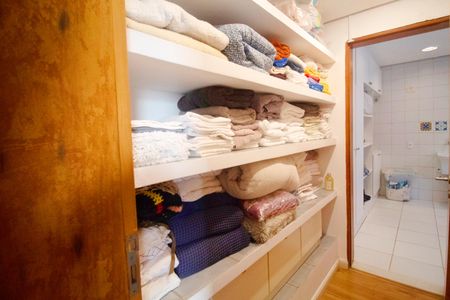 Casa à venda com 451m², 5 quartos e sem vagaÁrea de Serviço