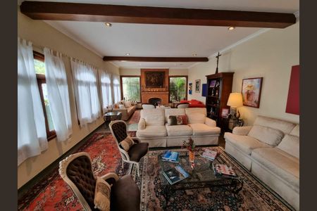 Casa à venda com 648m², 4 quartos e 4 vagas