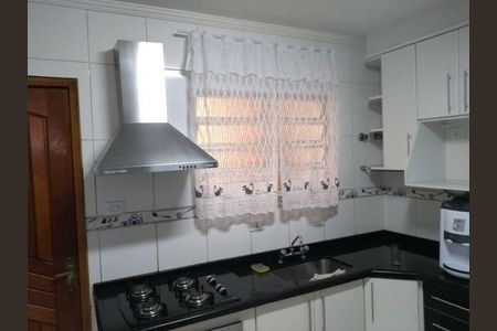 Casa à venda com 94m², 3 quartos e 2 vagas