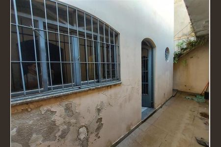 Casa à venda com 126m², 2 quartos e 3 vagas