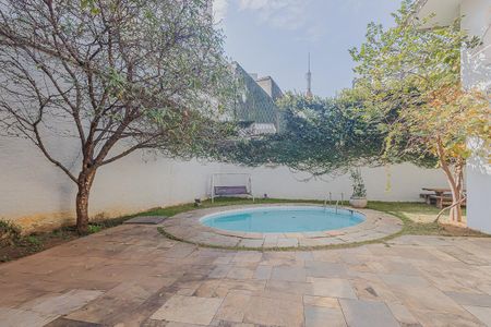 Casa à venda com 336m², 4 quartos e sem vagaPiscina