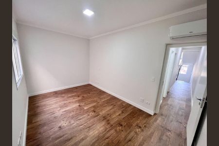 Casa à venda com 170m², 3 quartos e 3 vagas