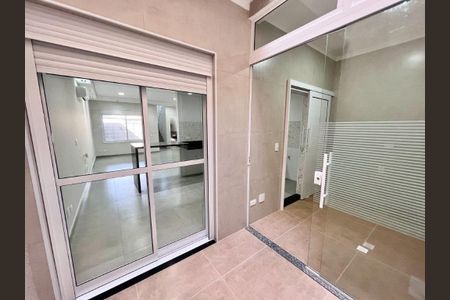 Casa à venda com 170m², 3 quartos e 3 vagas