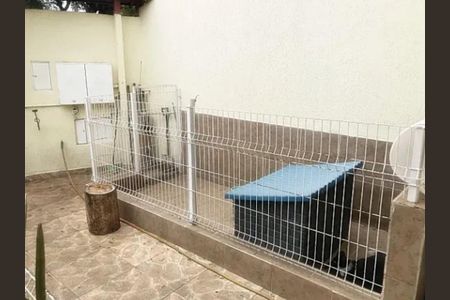 Casa à venda com 300m², 3 quartos e 2 vagas