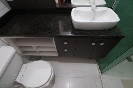 Casa à venda com 87m², 2 quartos e 1 vagaBanheiro