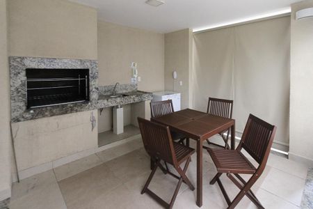 Apartamento à venda com 27m², 1 quarto e sem vaga Apartamento à venda com 27m², 1 quarto e sem vagaÁrea comum - Churrasqueira