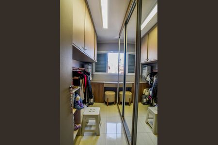 Apartamento à venda com 110m², 2 quartos e 2 vagas Apartamento à venda com 110m², 2 quartos e 2 vagasQuarto 1