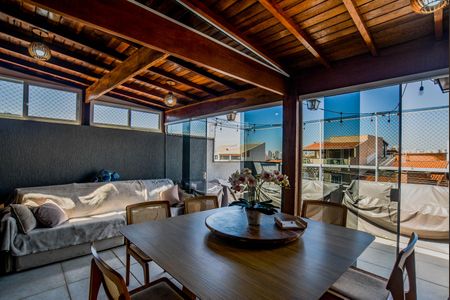 Apartamento à venda com 110m², 2 quartos e 2 vagas Apartamento à venda com 110m², 2 quartos e 2 vagasCozinha 2