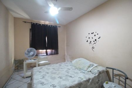 Casa de condomínio para alugar com 168m², 5 quartos e 2 vagasQuarto 2