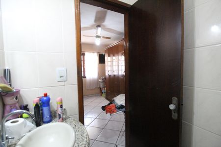 Casa de condomínio para alugar com 168m², 5 quartos e 2 vagasBanheiro da suíte 1