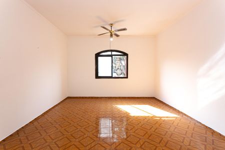 Casa à venda com 132m², 3 quartos e 2 vagas Casa à venda com 132m², 3 quartos e 2 vagasQuarto 1