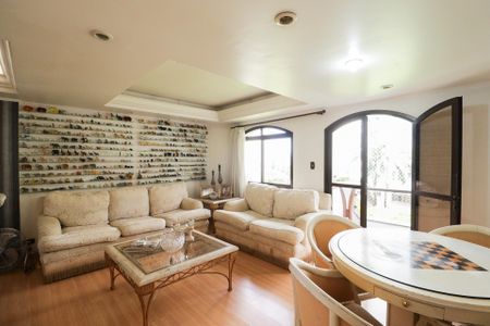 Apartamento à venda com 206m², 4 quartos e 4 vagas Apartamento à venda com 206m², 4 quartos e 4 vagasSala