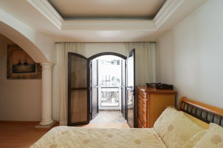 Apartamento à venda com 206m², 4 quartos e 4 vagas Apartamento à venda com 206m², 4 quartos e 4 vagasSuíte 2