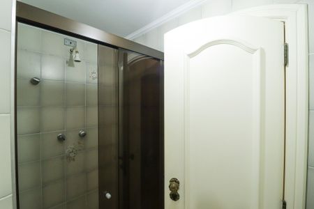 Apartamento à venda com 206m², 4 quartos e 4 vagas Apartamento à venda com 206m², 4 quartos e 4 vagasBanheiro Social