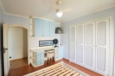 Apartamento à venda com 206m², 4 quartos e 4 vagas Apartamento à venda com 206m², 4 quartos e 4 vagasSuíte 1