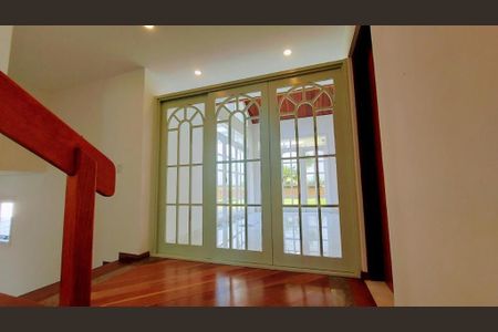 Casa à venda com 300m², 4 quartos e 5 vagas Casa à venda com 300m², 4 quartos e 5 vagasFoto 31