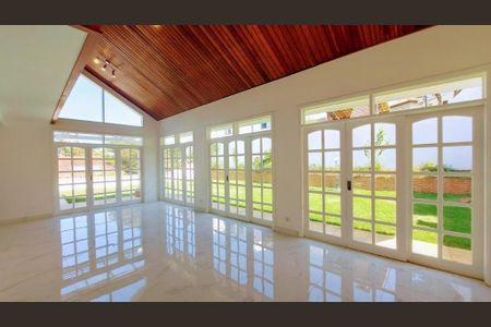 Casa à venda com 300m², 4 quartos e 5 vagas Casa à venda com 300m², 4 quartos e 5 vagasFoto 57