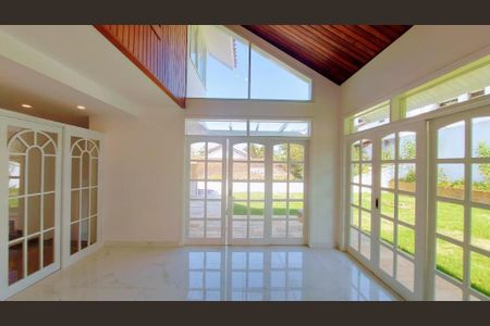 Casa à venda com 300m², 4 quartos e 5 vagas Casa à venda com 300m², 4 quartos e 5 vagasFoto 14