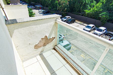 Apartamento à venda com 48m², 2 quartos e 2 vagas Apartamento à venda com 48m², 2 quartos e 2 vagassala - varanda