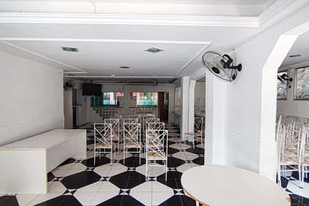 Apartamento à venda com 48m², 2 quartos e 2 vagas Apartamento à venda com 48m², 2 quartos e 2 vagasarea comum