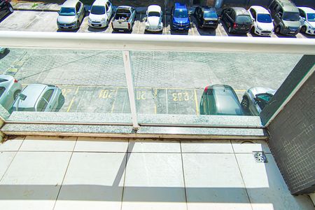 Apartamento à venda com 48m², 2 quartos e 2 vagas Apartamento à venda com 48m², 2 quartos e 2 vagassala - varanda