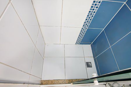 Apartamento à venda com 48m², 2 quartos e 2 vagas Apartamento à venda com 48m², 2 quartos e 2 vagasbanheiro social