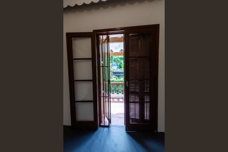 Casa à venda com 650m², 4 quartos e 2 vagas Casa à venda com 650m², 4 quartos e 2 vagasQuarto 3