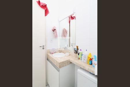 Casa à venda com 141m², 3 quartos e 2 vagasBanheiro Social