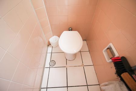 Apartamento à venda com 55m², 2 quartos e 1 vaga Apartamento à venda com 55m², 2 quartos e 1 vagaBanheiro de serviço