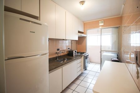 Apartamento à venda com 55m², 2 quartos e 1 vaga Apartamento à venda com 55m², 2 quartos e 1 vagaCozinha