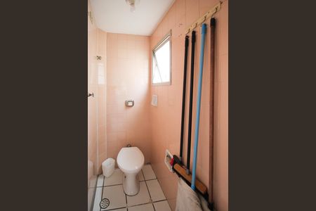 Apartamento à venda com 55m², 2 quartos e 1 vaga Apartamento à venda com 55m², 2 quartos e 1 vagaBanheiro de serviço