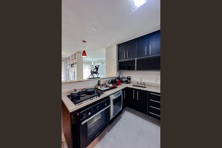 Apartamento à venda com 52m², 1 quarto e 1 vagaCozinha