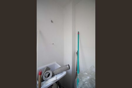 Apartamento à venda com 105m², 2 quartos e sem vaga Apartamento à venda com 105m², 2 quartos e sem vagaCozinha/área de serviço - tanque de serviço