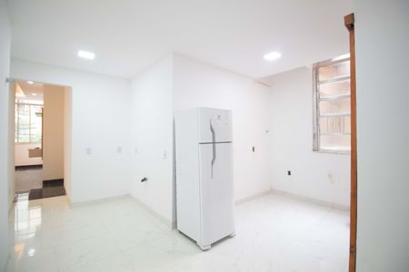 Apartamento à venda com 105m², 2 quartos e sem vaga Apartamento à venda com 105m², 2 quartos e sem vagaCozinha/área de serviço