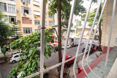 Apartamento à venda com 105m², 2 quartos e sem vaga Apartamento à venda com 105m², 2 quartos e sem vagaVista da Sala