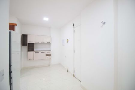Apartamento à venda com 105m², 2 quartos e sem vaga Apartamento à venda com 105m², 2 quartos e sem vagaCozinha/área de serviço