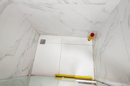 Casa à venda com 144m², 3 quartos e 1 vaga Casa à venda com 144m², 3 quartos e 1 vagaBanheiro da Suíte 2